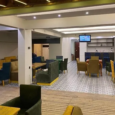 Apart Otel Pars *